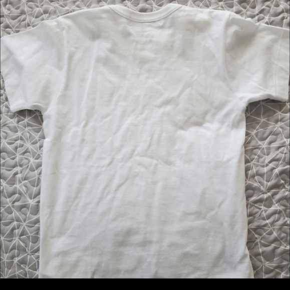 Comme Des Garcons Play - Picture 3 of 3